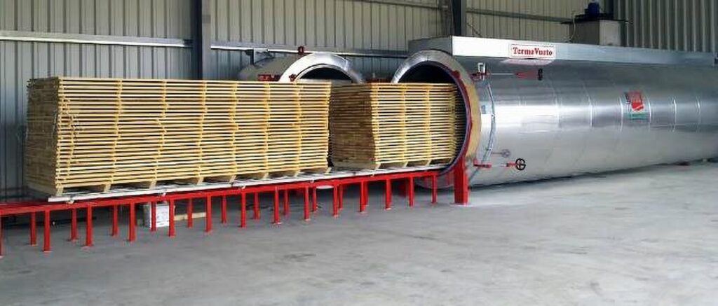 WDE Maspell Thermo Vacuum System during loading